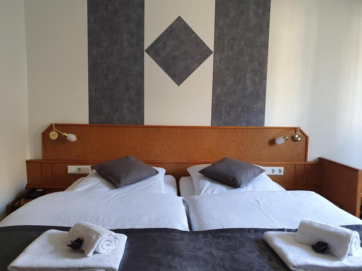 Waldhotel Surwold Extérieur photo